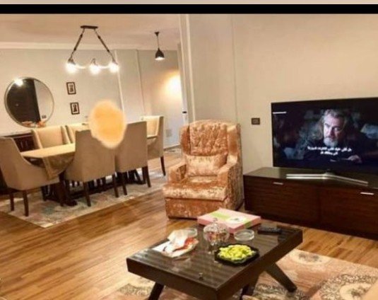 ‎‎شقة للبيع بالحي الثالث، المجاورة الخامسة و قريبة من اورنج جيم و محور الكفراوي تشطيب ممتاز‎‎