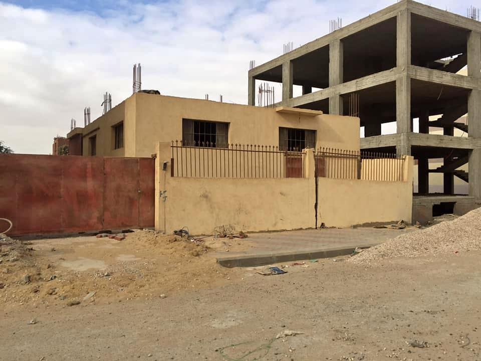 مصنع للبيع مدينة بدر منطقة ال ١٠٠ فدان شرق الروبيكى