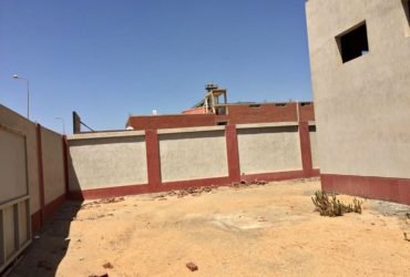 للبيع مصنع 5200 م  في الصناعية السادسه