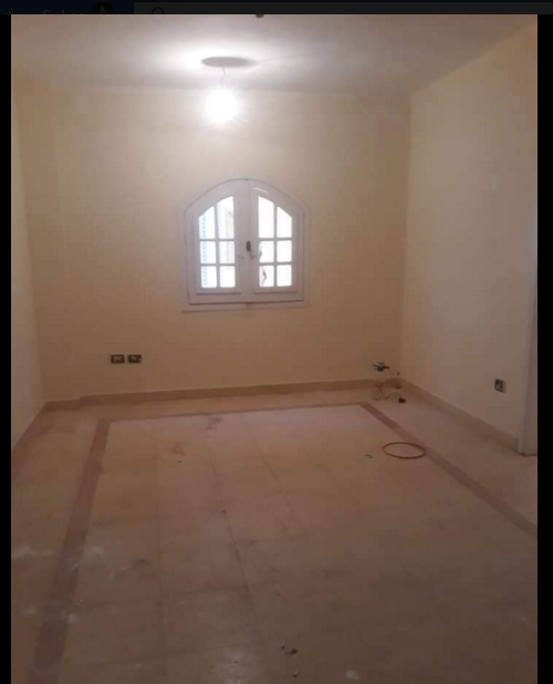 شقه للايجار مساحه 135 متر