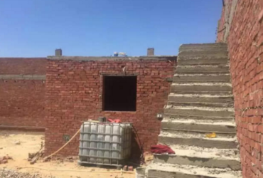 مصنع للبيع مساحته 1200 متر