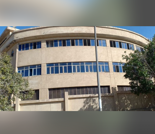 مصنع للبيع بالمنطقه الاولي بالعبور ١٠٠٠م