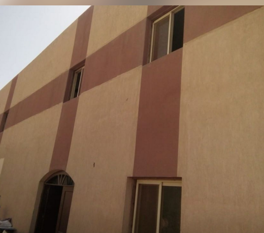 مصنع ١٣٠٠م للبيع بالمنطقة الصناعيه الثانيه بالعبور