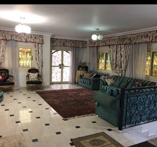 تحطيم الاسعار دوبليكس بسعر شقه تشطيب سوبر لوكس بالنرجس فيلات التجمع الخامس  بيزمنت وارضي بمدخل خاص المساحه 305م