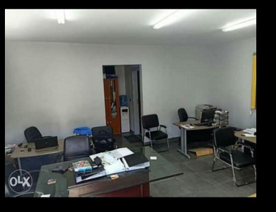 مصنع للإيجار بالتجمع الخامس  المنطقة الصناعية الالف مصنع  موقع مميز جدا  المساحة 1250 متر