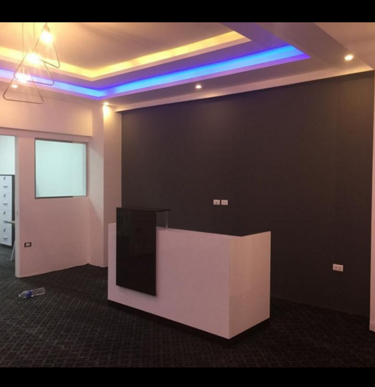 مصنع ملابس للايجار بالتجمع