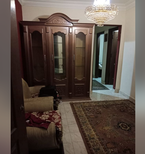 شقه للايجار بالشيخ زايد مفروشه موقع متميز