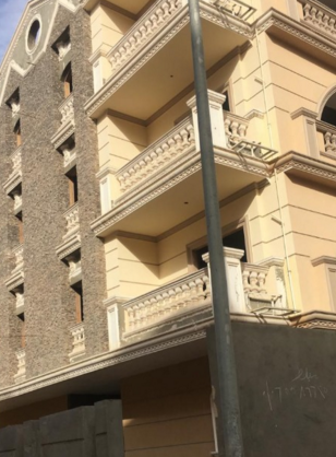 ‏‏‏‏‏امتلك شقه بالتجمع الخامس ب كمبوند جراند سيزر موقعه مميز جدا امام كمبوند ديار‏