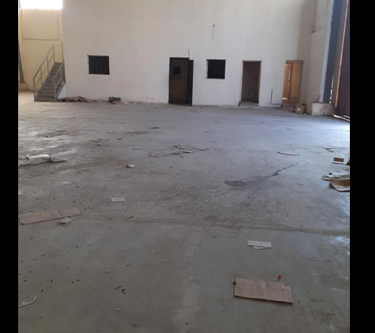 مخزن للايجار العبور