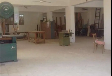 مصنع للبيع فى التجمع نشاط هندسى
