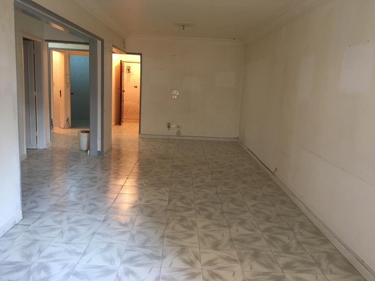 شقة رائعة كاملة التشطيب بالبيطاش العجمي بالاسكندرية