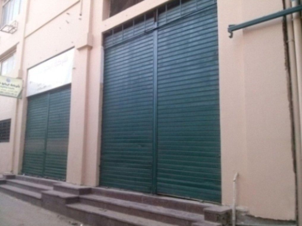 محل تجارى للايجار بشارع السبتية التجارى بالقرب من رمسيس