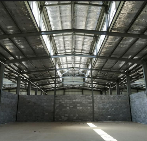 مصنع للبيع هندسى بالعاشر