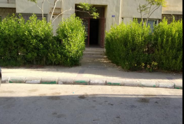 شقة للبيع فى الشيخ زايد الحى ال12