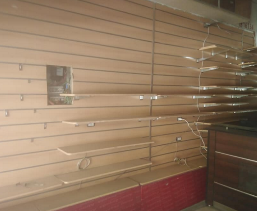 ‏‏‏‏‏صيداليه للبيع او للايجار بارقي موقع العباسيه شارع الجيش تشطيب‏