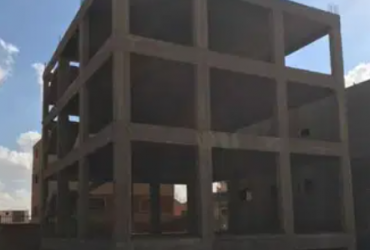 مصنع للبيع 300 متر هندسى