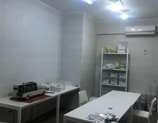 مصنع للايجار مستلزمات طبية فى التجمع