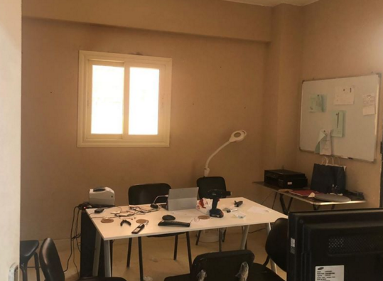 مصنع للايجار مستلزمات طبية فى التجمع