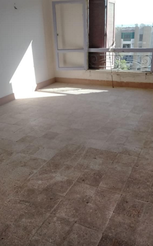 شقة للايجار 70م بالتجمع الثالث