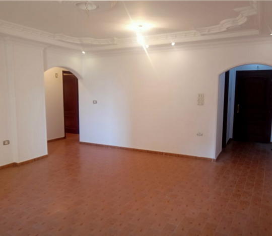 شقه للايجار في كمبوند الاشرفيه بالتجمع الخامس