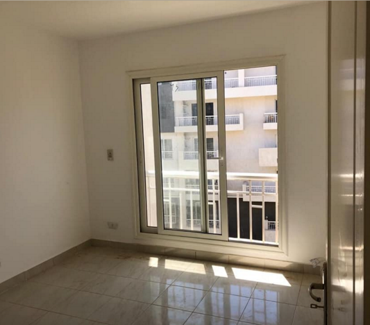 شقة للايجار فى مدينتى