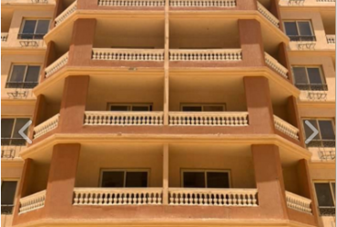شقة للبيع التجمع الخامس خلف الجامعة الامريكية