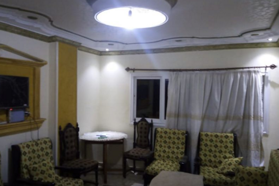 شقه مفروشه للايجار الحي الاول الشيخ زاي