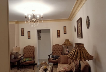 شقة للبيع بالشيخ زايد الحى العاشر