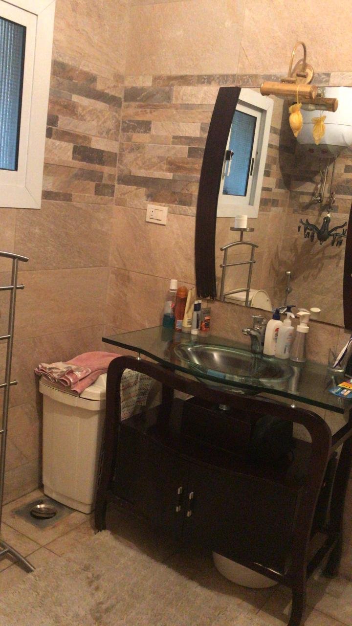 شقة للبيع بالزمالك