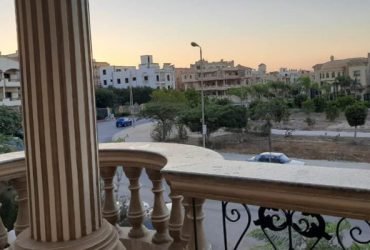 شقة للايجار بالتجمع الخامس بالنرجس