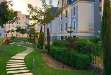 شقه بكمباوند ماونتن فيو 140متر للبيع