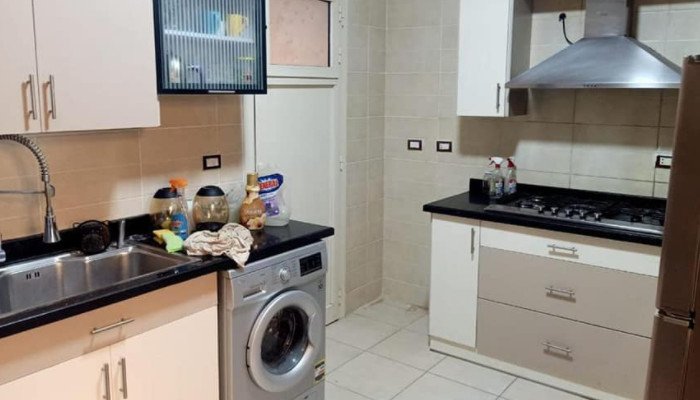 شقه للايجار بكمباوند اكاسيا 220متر