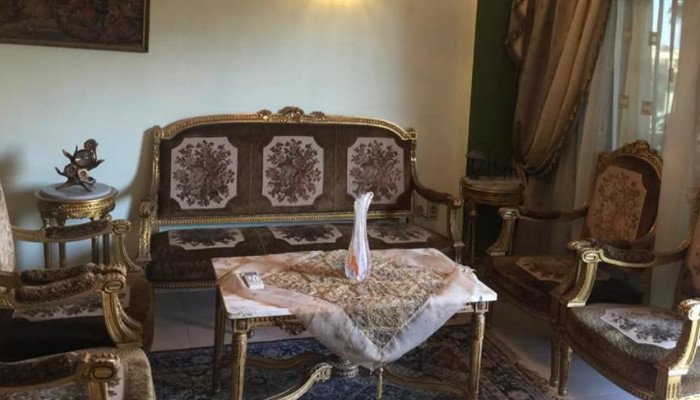 شقه للايجار بالحي الثاني بالتجمع الخامس