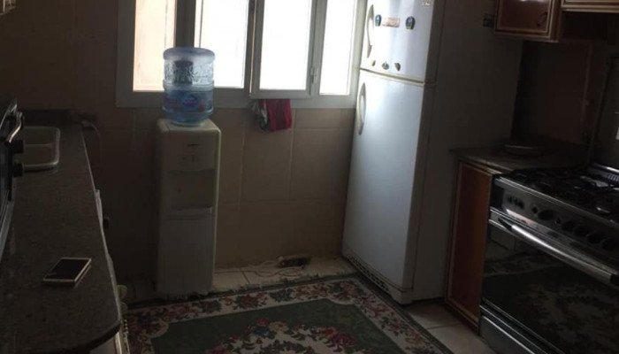 شقه للايجار بالحي الثاني بالتجمع الخامس