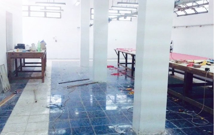 مصنع للبيع بالعبور مساحة 3235 متر