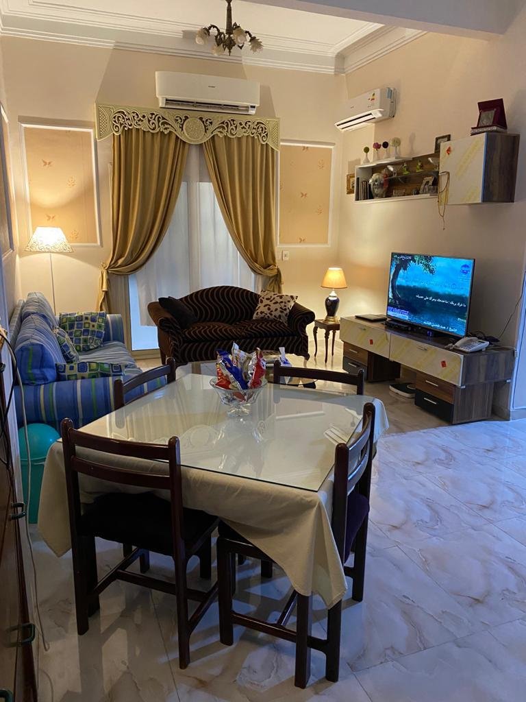 شقه للبيع بالدقي تفرعات محي الدين ابو العز