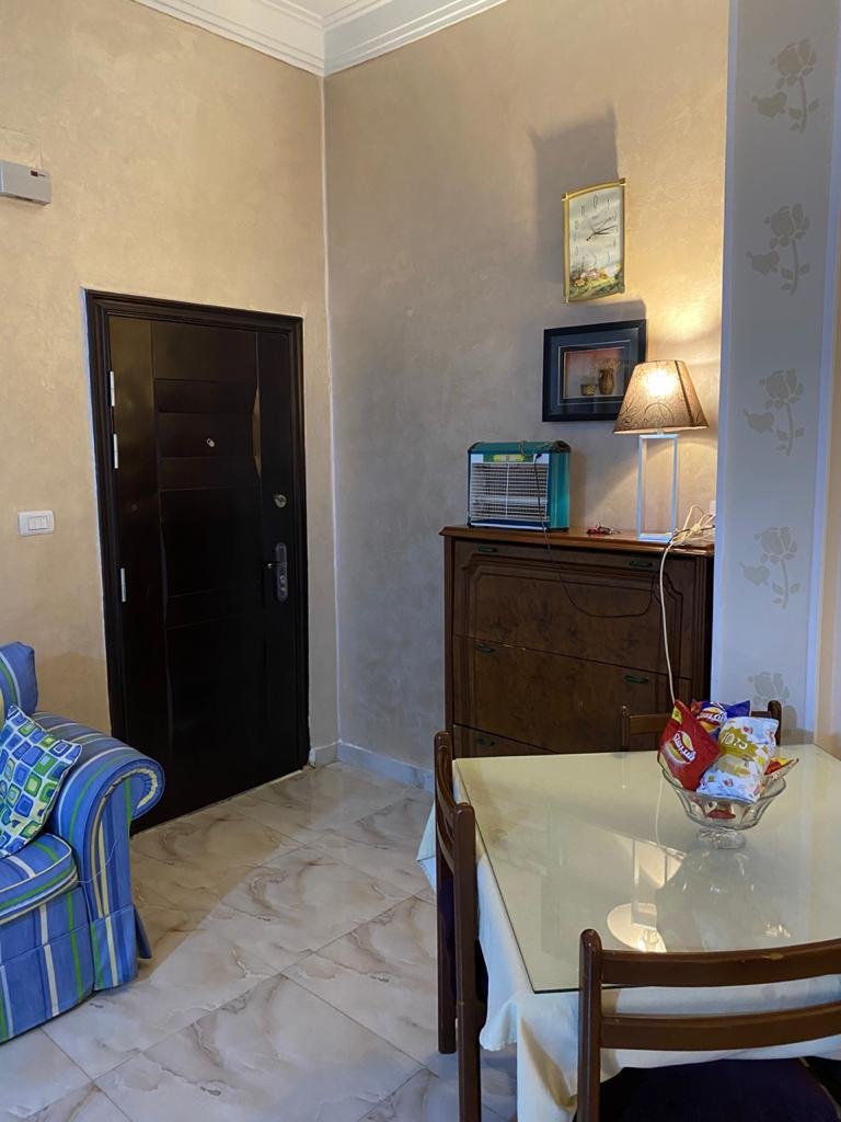 شقه للبيع بالدقي تفرعات محي الدين ابو العز