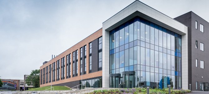 مقر إداري 600م للايجار بالتجمع الخامس القطاع الأول بشارع التسعين الجنوبي