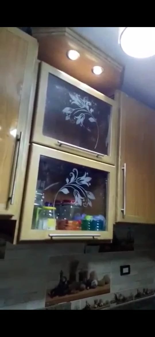 شقه لقطه رائعه باللبيني هرم