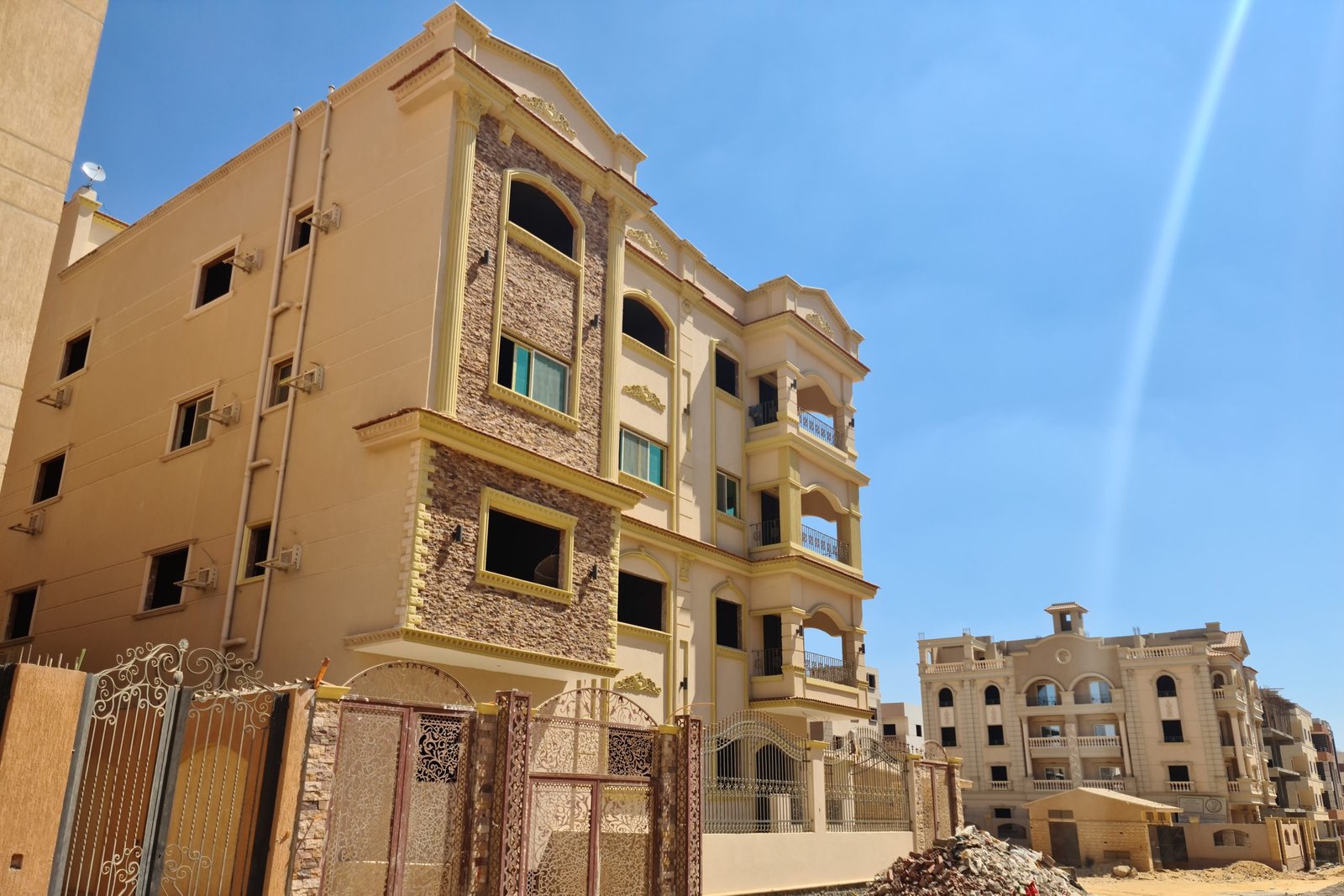 شقة للبيع الحى 300 التوسعات الشمالية اكتوبر