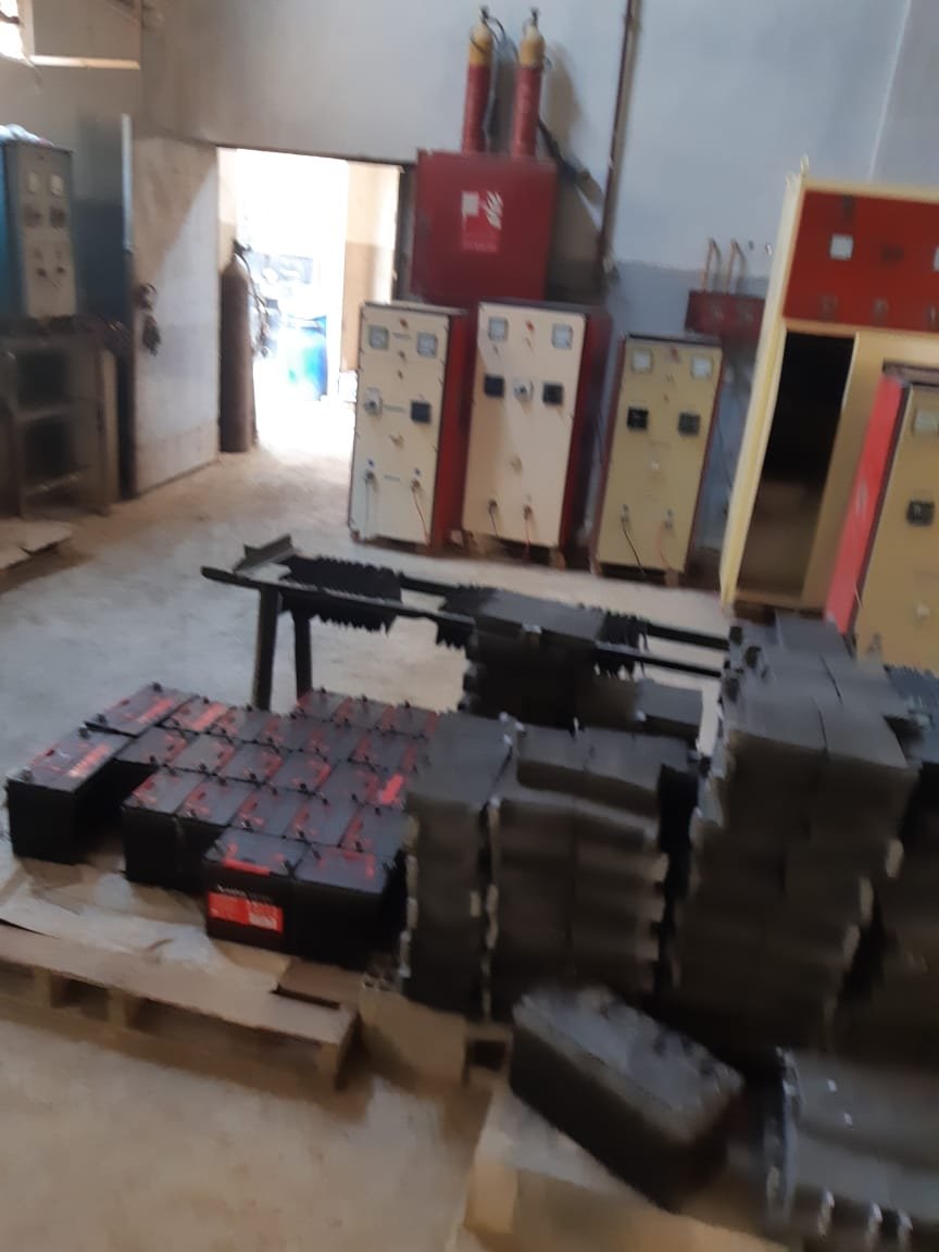 مصنع بطاريات جاهز للبيع على طريق مصر اسكندرية الصحراوي.