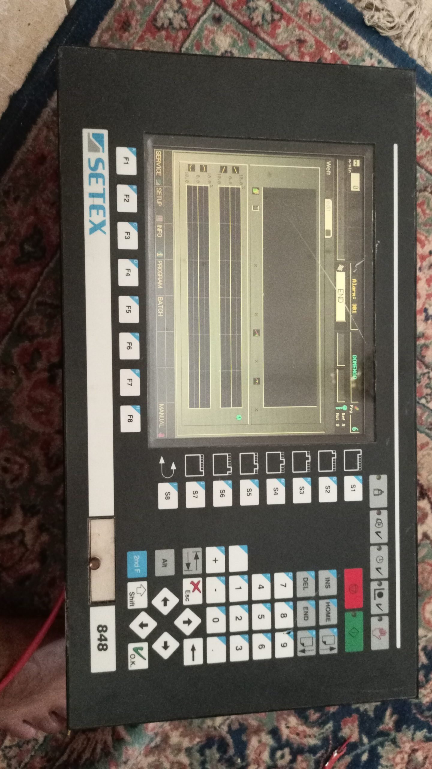 شاشة satax 848للبيع