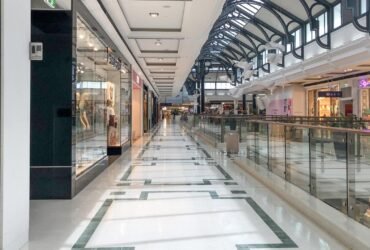مطعم وكافيه للإيجار بالتجمع