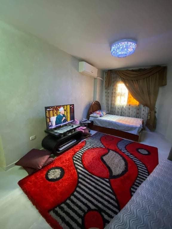 شقة 150 متر للبيع الحي ال 11 الشيخ زايد المجاوره الاولي