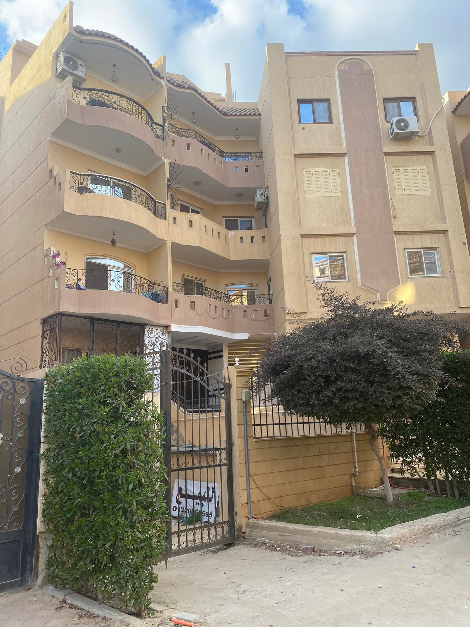 شقة 150 متر للبيع الحي ال 11 الشيخ زايد المجاوره الاولي