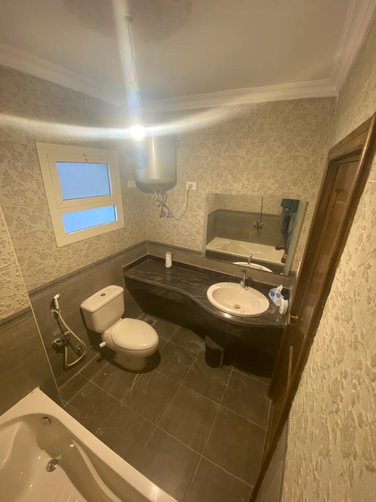 شقة للايجار مفروش الشبخ زايد الحي 10 مجاورة 2