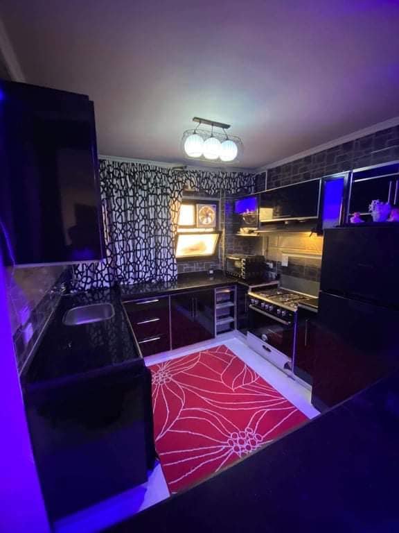 شقة 150 متر للبيع الحي ال 11 الشيخ زايد المجاوره الاولي