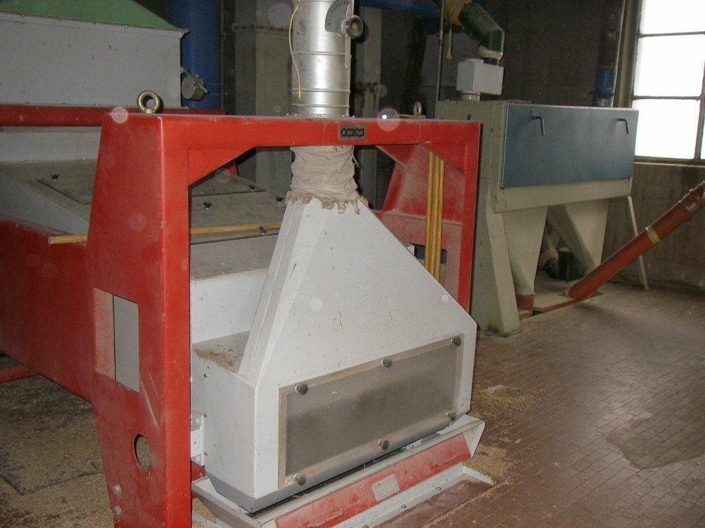 مطحن بقدرة إنتاجية ١٢٠ طن للبيع