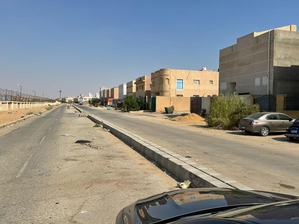 مصنع غذائي  360 م بمدينة الشروق للايجار يصلح لاي نشاط