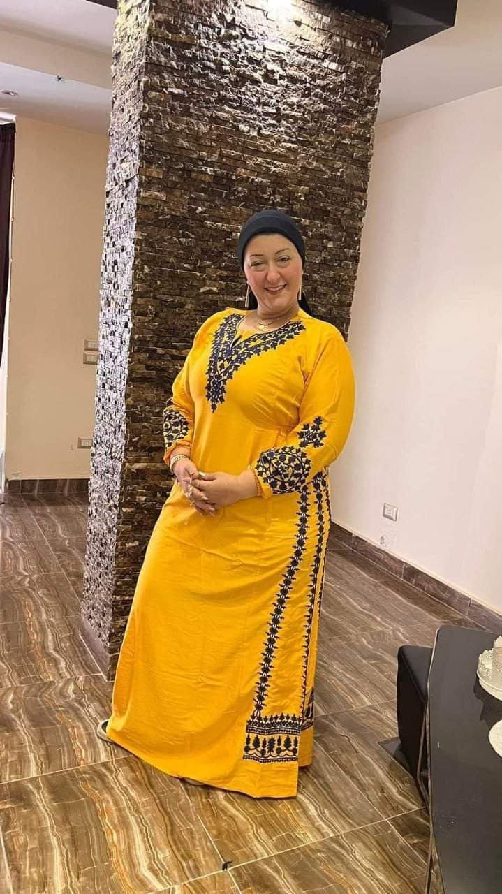 عبايه اميره الدهب وصلت بسعر روعه